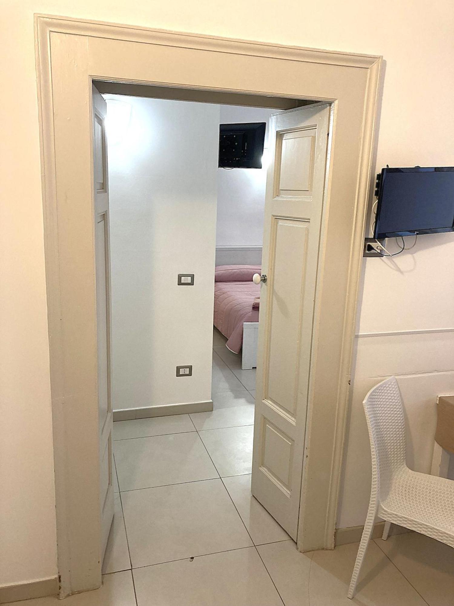 Appartamento Aurora Bari Exterior photo