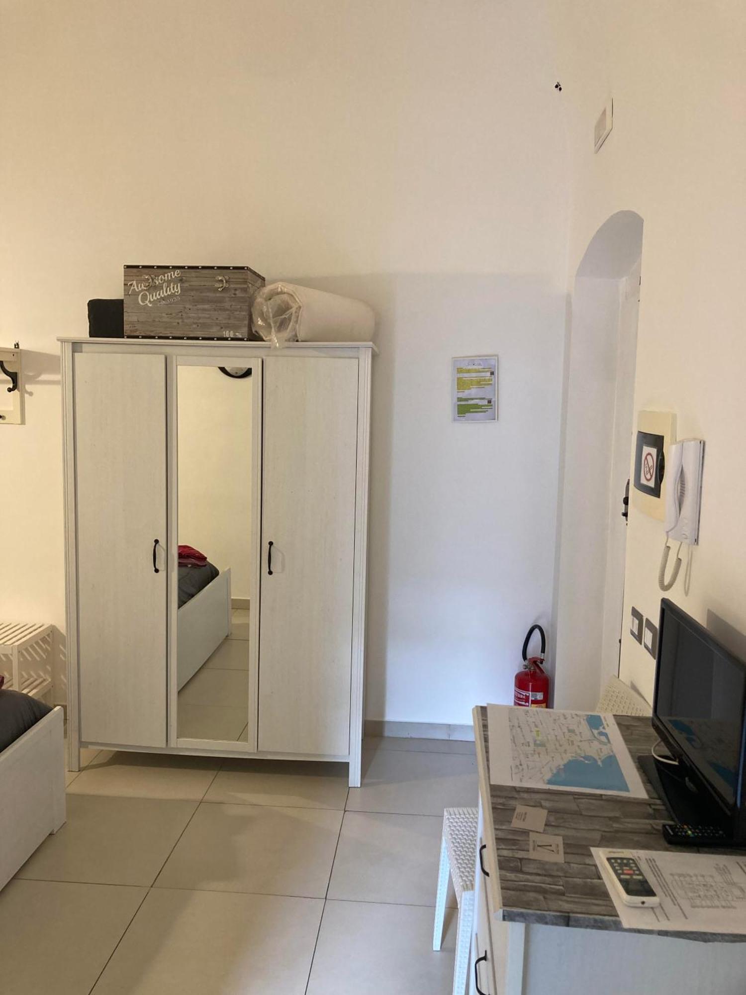 Appartamento Aurora Bari Exterior photo
